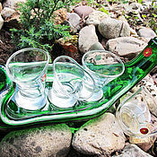 Наборы ручной работы. Ярмарка Мастеров - ручная работа "Зелёный гусь", набор подарочный. Пьяная бутылка+3 пьяные рюмки.. Handmade.