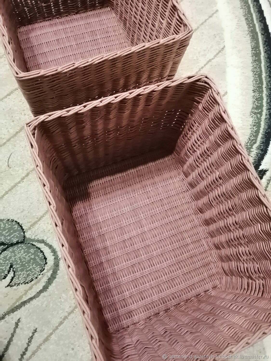 Плетение из бумажной лозы короба для хранения