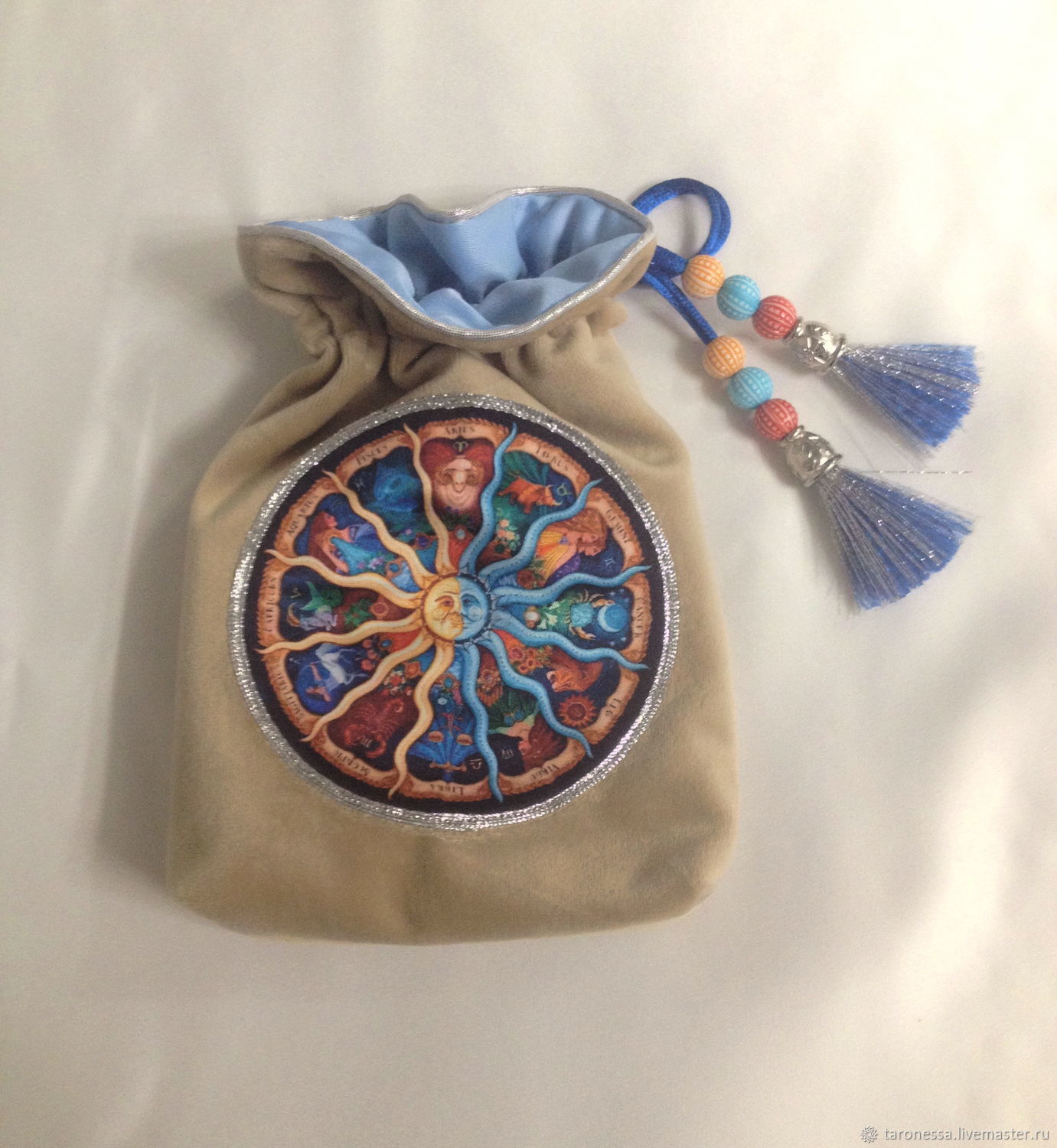 Мешочек для карт. Мешочек для карт. Мешочек из бархата с вышивкой. Мешочек для карт. Символы для мешочка таро.