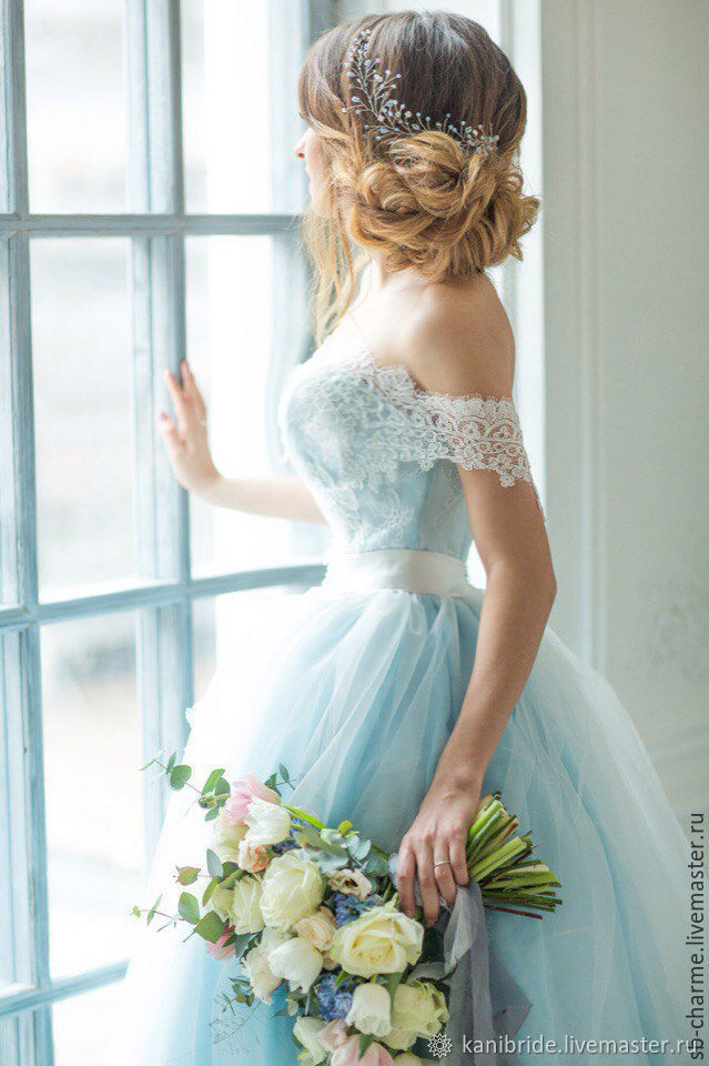 Свадебные платья нежно голубого цвета