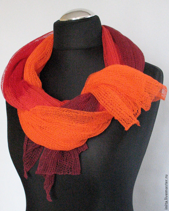 Оранжевый шарф
