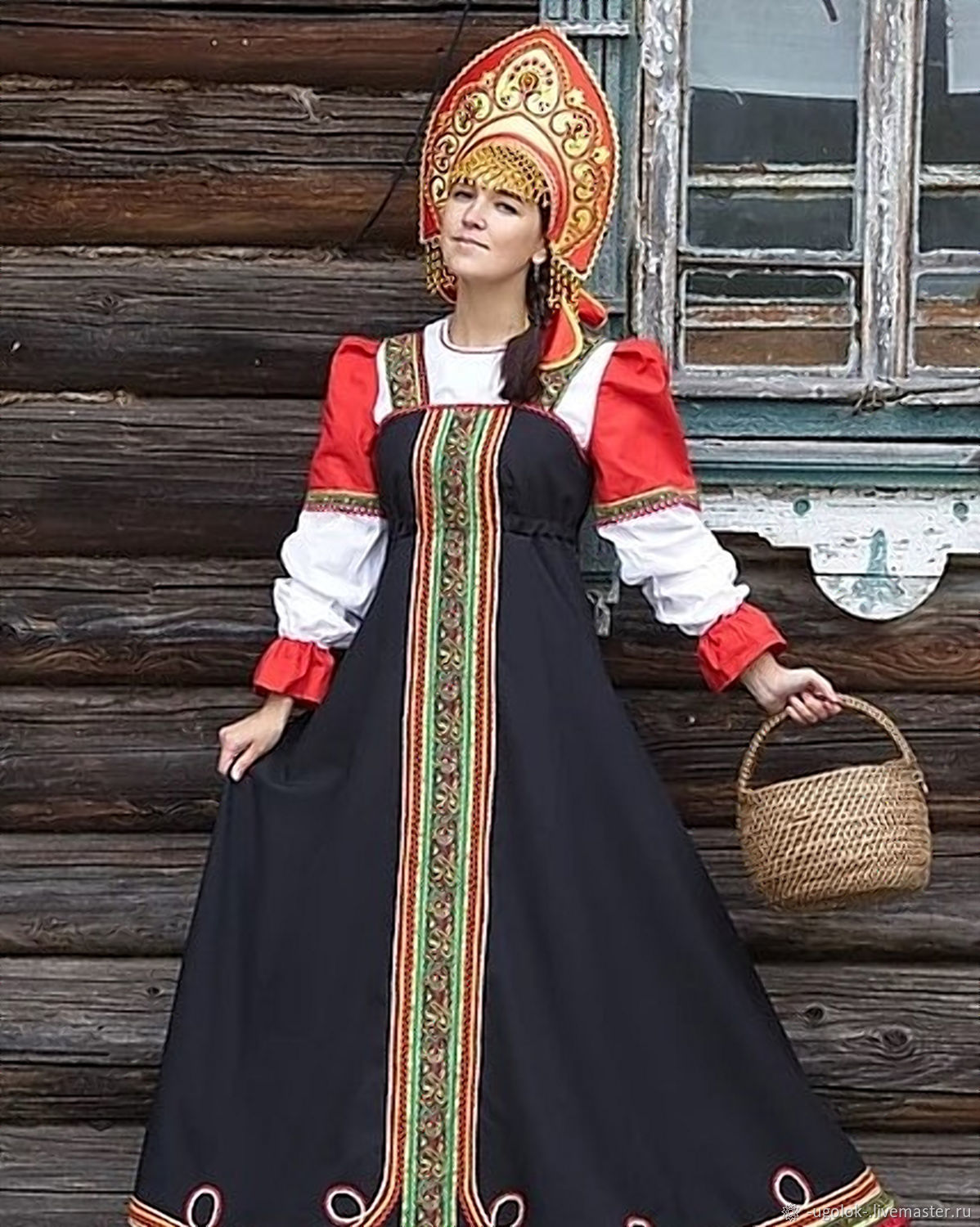 Купить русский народный костюм для выступления по доступной цене в Москве