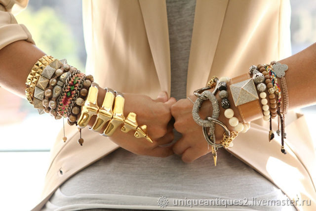 Модные браслеты на руку
