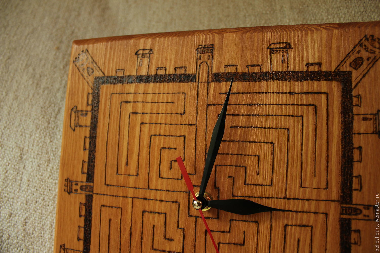 Задание лабиринт часы для детей. Часы раскраска для детей. Часы лабиринт простые для детей. Лабиринт в стиле авангард. Задание лабиринт часы для детей.