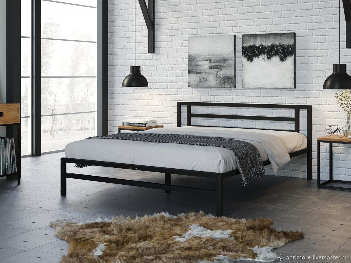 Кровать двуспальная с рейками