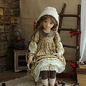 Текстильная коллекционная кукла Любимая куколка с мишкой