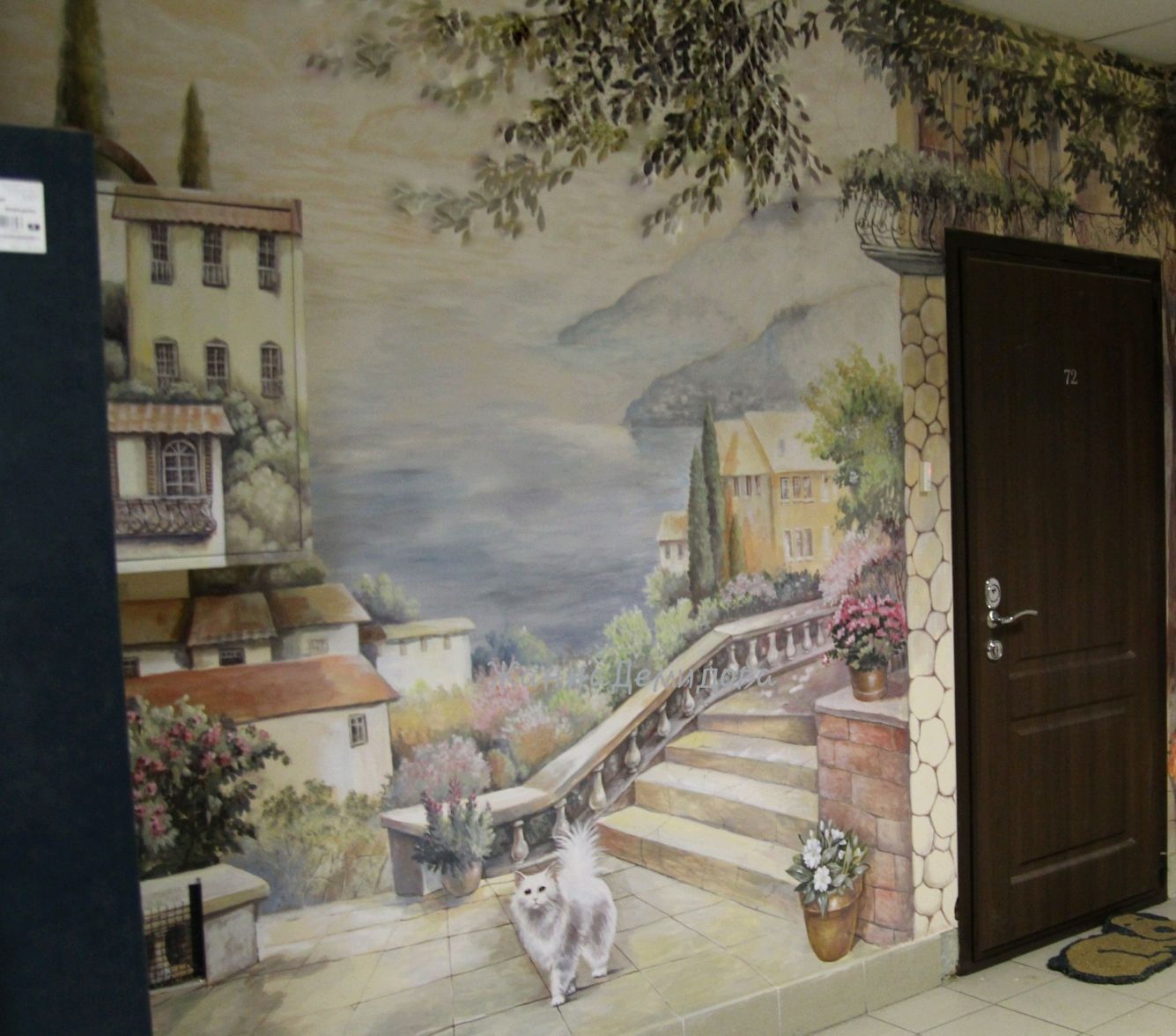 Роспись стен в прихожей квартиры (34 фото)