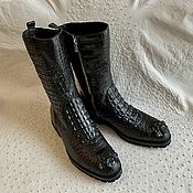 Обувь ручной работы handmade. Livemaster - original item Men`s boots made of embossed crocodile skin, with fur!. Handmade.