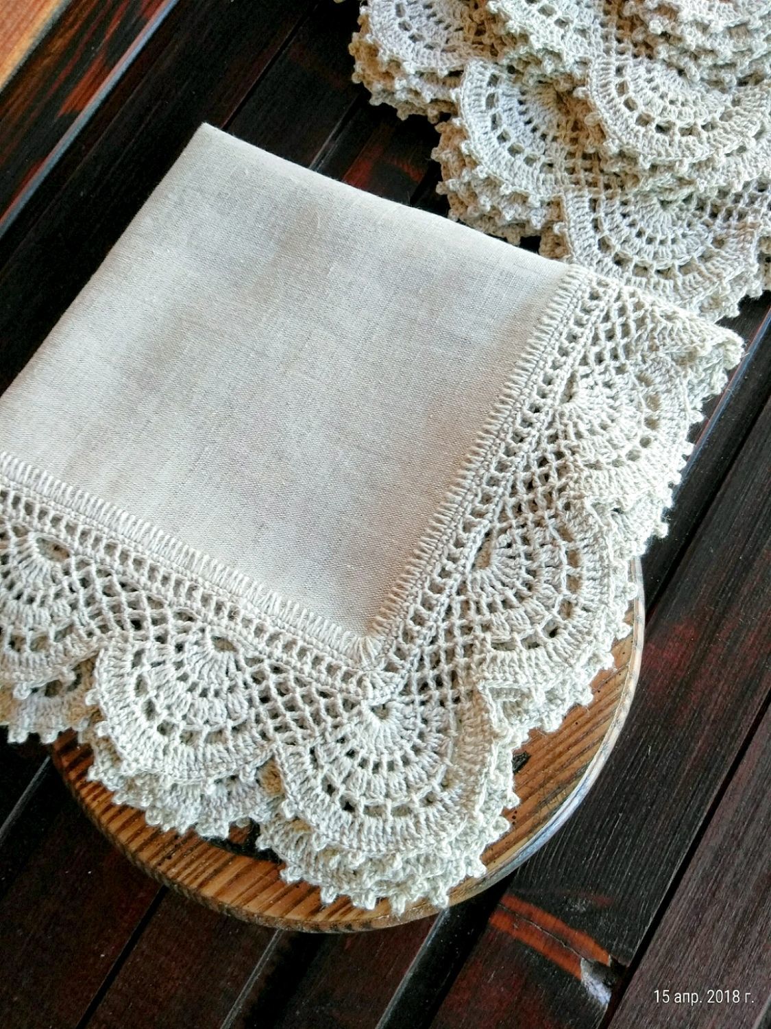 тканевая салфетка. вологодское кружево скатерть. салфетка ажурная белая на журнальный столик. Steffi салфетки с кружевом. вязаные салфетки на кухню.