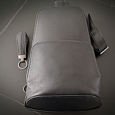 Сумки ручной работы. Ярмарка Мастеров - ручная работа Рюкзак в стиле  LV Sling backpack из натуральной кожи. Handmade.