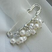 Brooch-pin with natural pearls and rock crystal