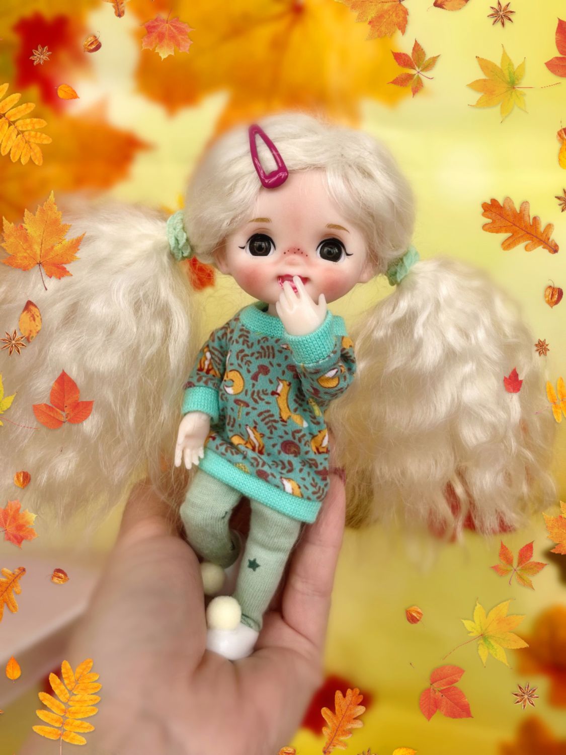 Слепая девочка в раисе лизонька. Девочка малышка. Красивая малышка. Малышки 16. Малышки 16.