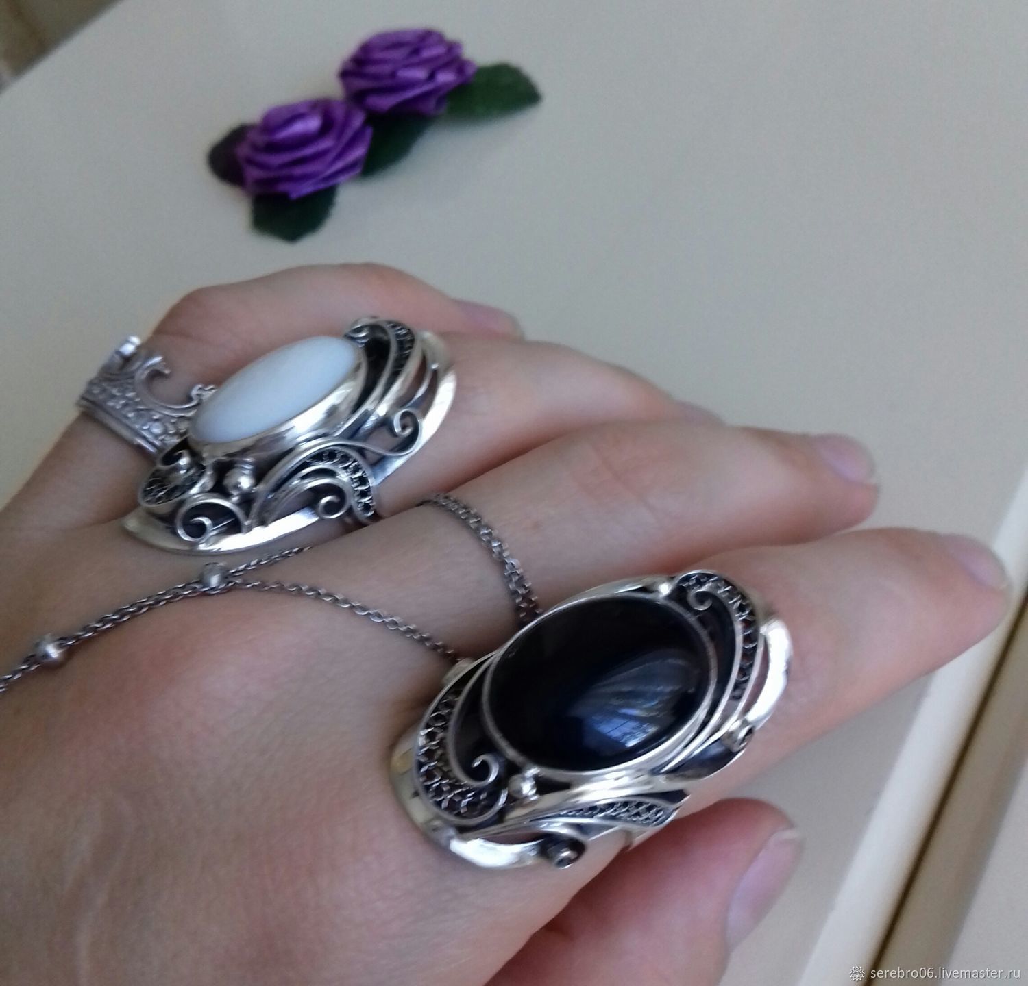 Изделия из серебра кольца женские