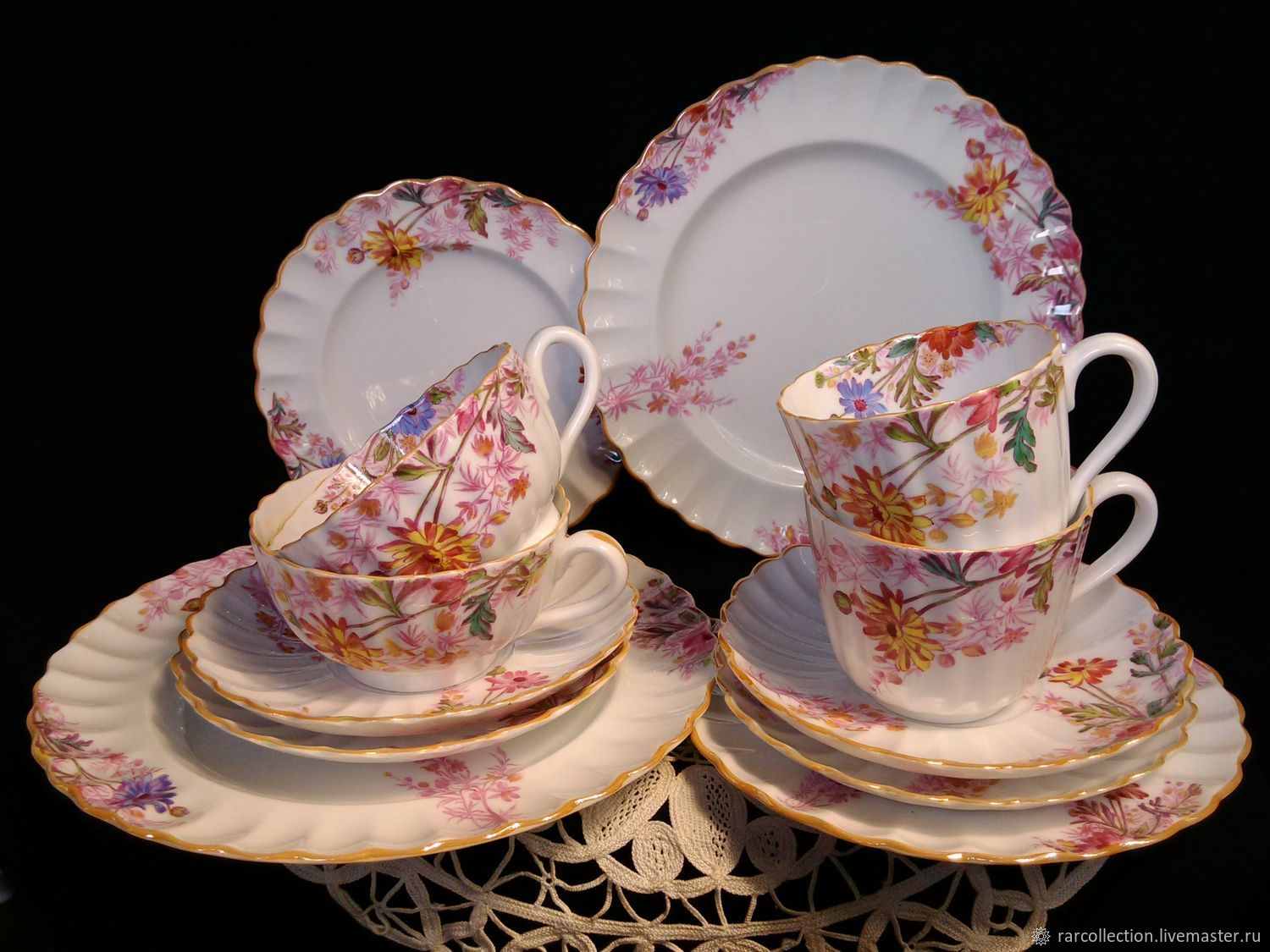 England porcelain посуда. Чайный сервиз Monarch England. Посуда Споуд Англия. Сервиз Spode Англия. Royal Porcelain England collection чайный сервиз.