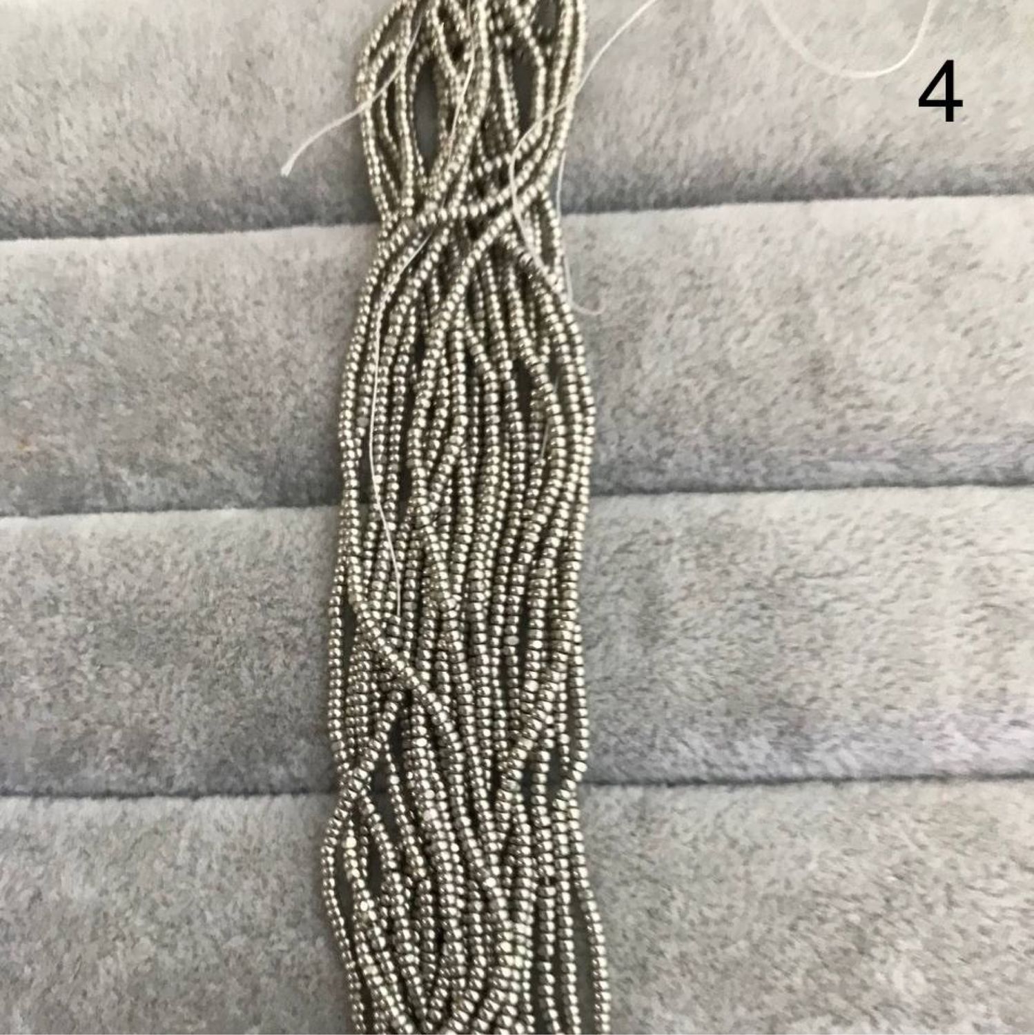 Бисер Шарлотта 13 рр, 10 гр купить в интернет-магазине Ярмарка Мастеров ...