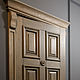 The door is solid oak with carved decoration and glass inserts. thread and Express texture

