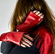 Red leather mitts with zipper, winter fashion, gifts for girls, Mitts, Dusseldorf,  Фото №1