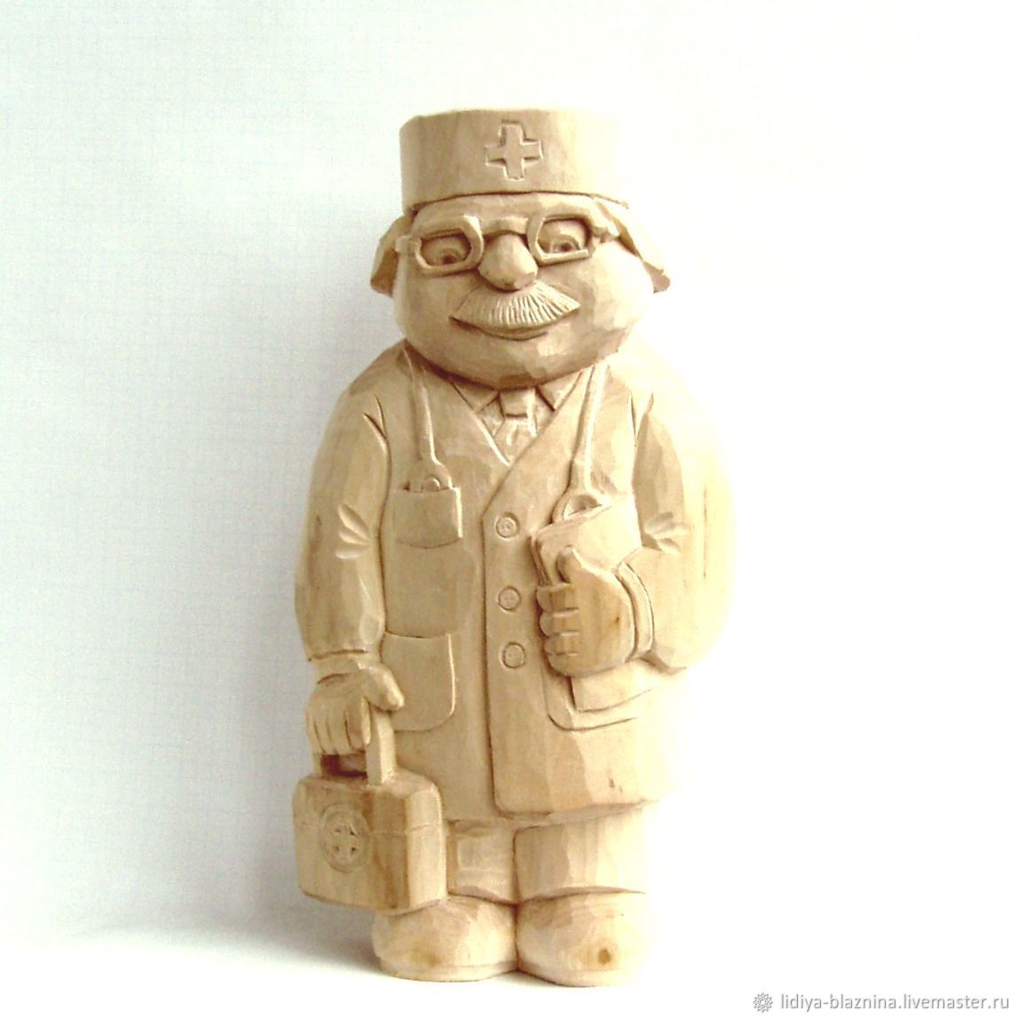 Резьба по дереву Доктор в интернет-магазине на Ярмарке Мастеров ...