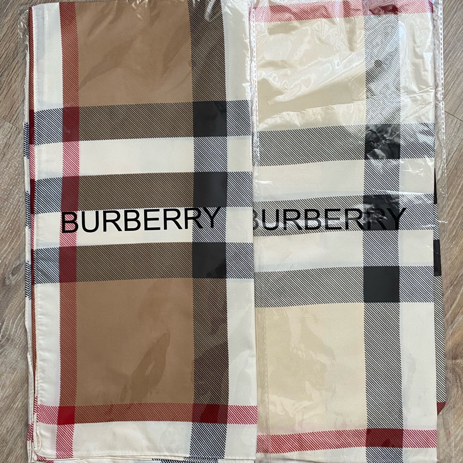 Burberry web 90 hotsell