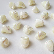 Материалы для творчества handmade. Livemaster - original item White mother of pearl shell shaped beads. Handmade.