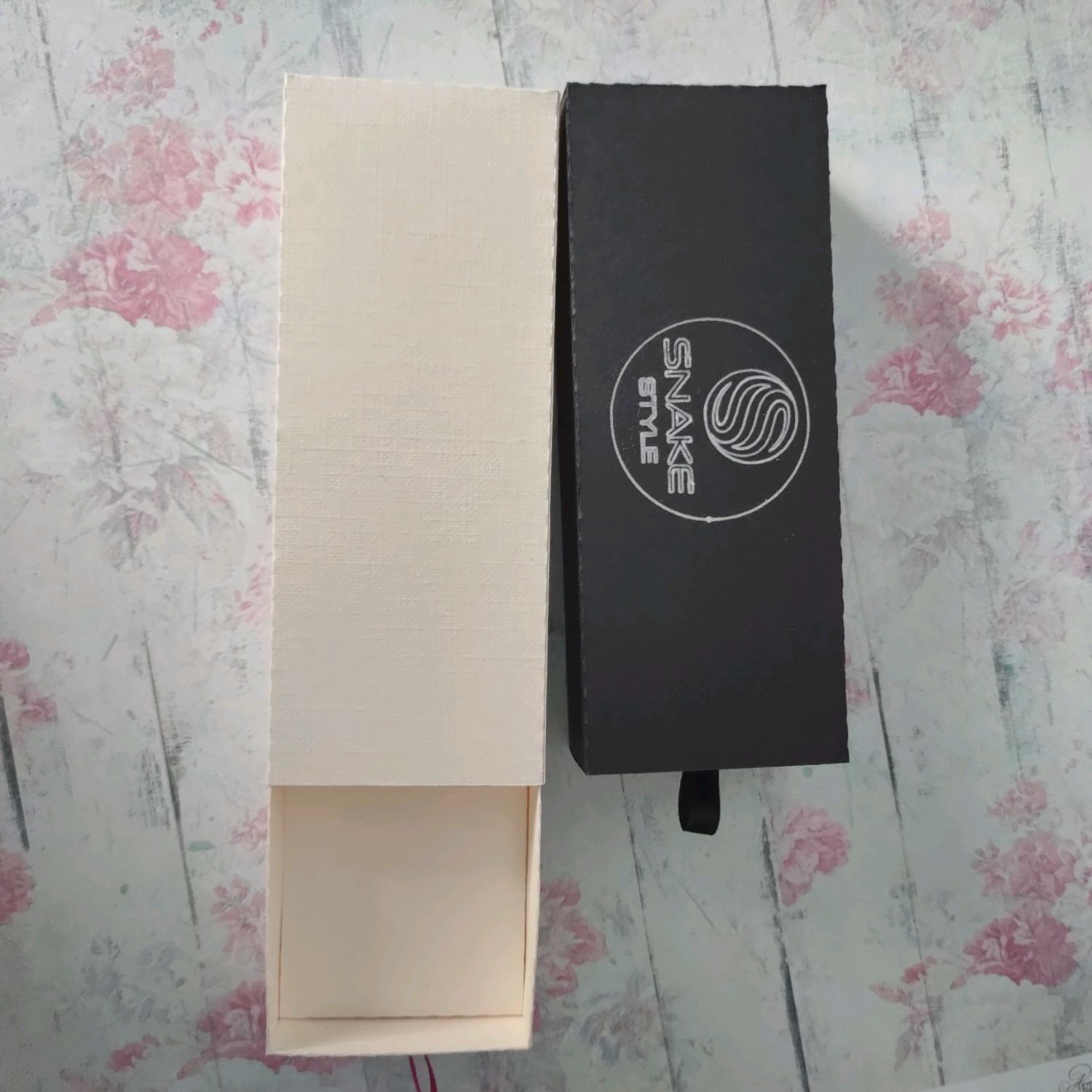 коробка пенал с логотипом