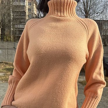 Одежда ручной работы. Ярмарка Мастеров - ручная работа Джемпер персиковый. Handmade.